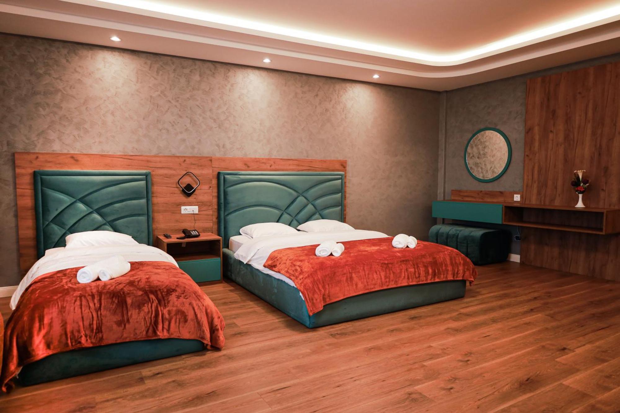 Nafron Hotel Πρίζρεν Εξωτερικό φωτογραφία