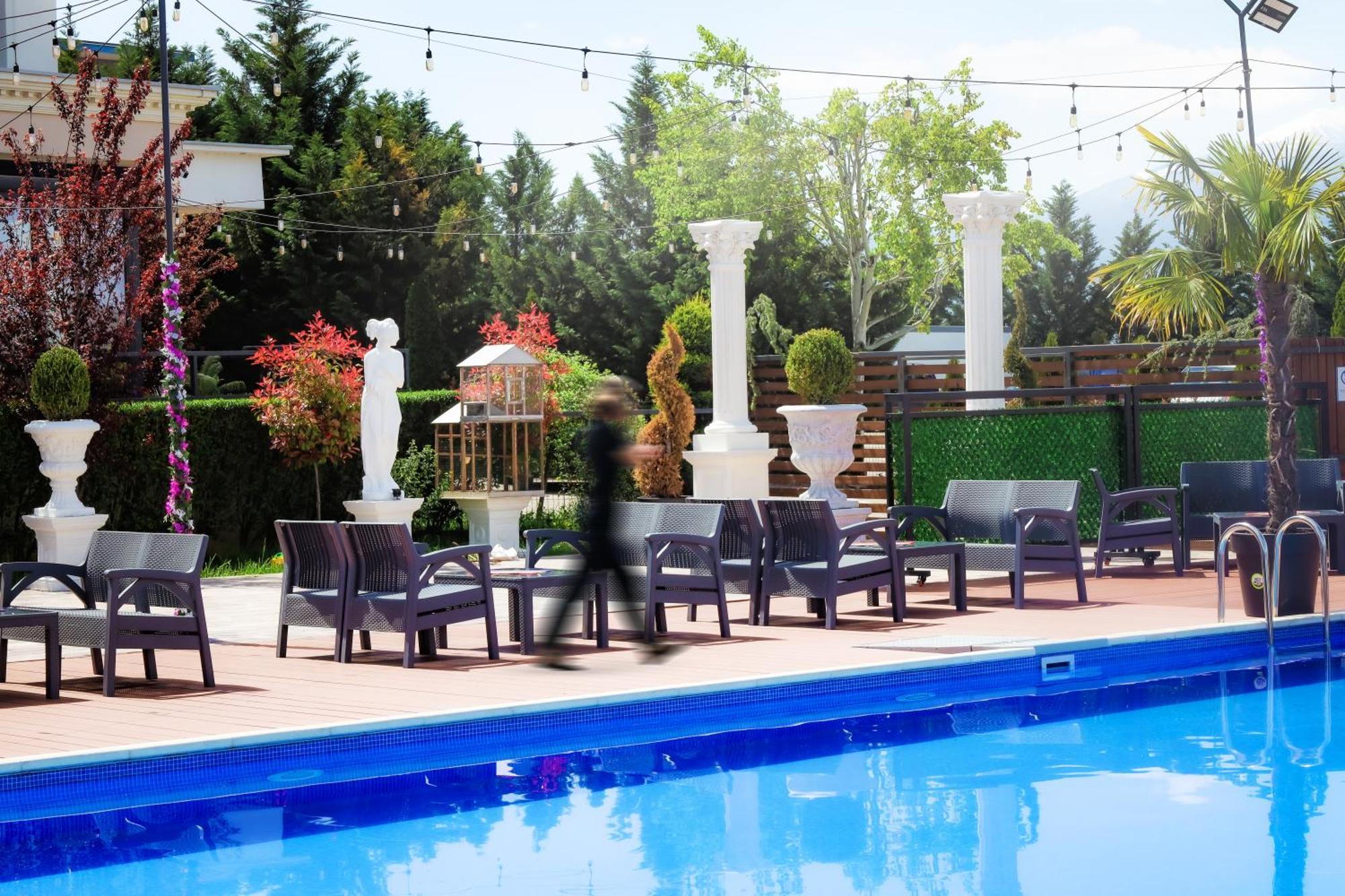 Nafron Hotel Πρίζρεν Εξωτερικό φωτογραφία