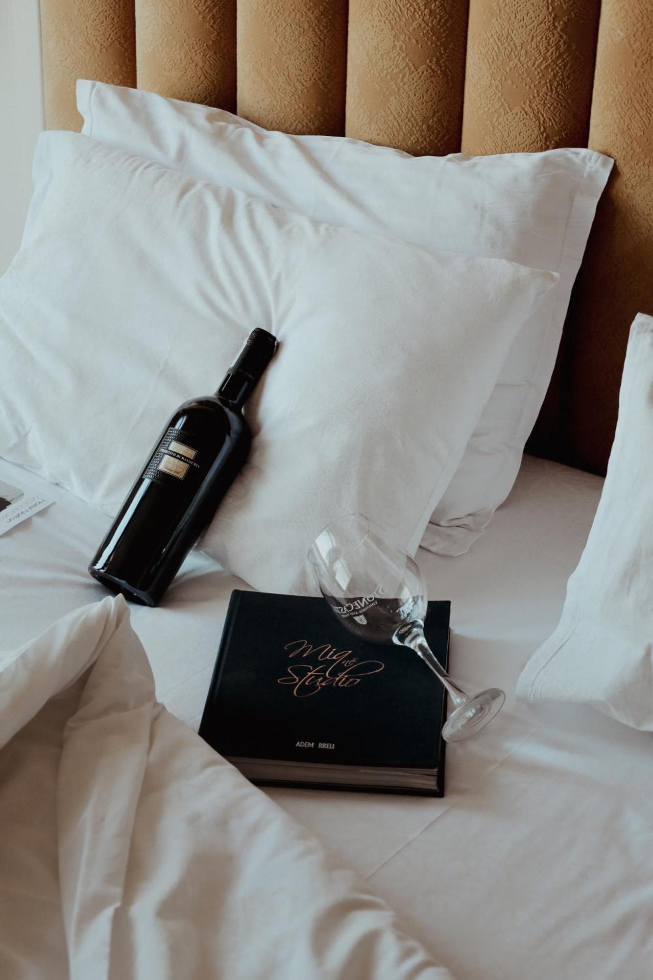 Nafron Hotel Πρίζρεν Εξωτερικό φωτογραφία